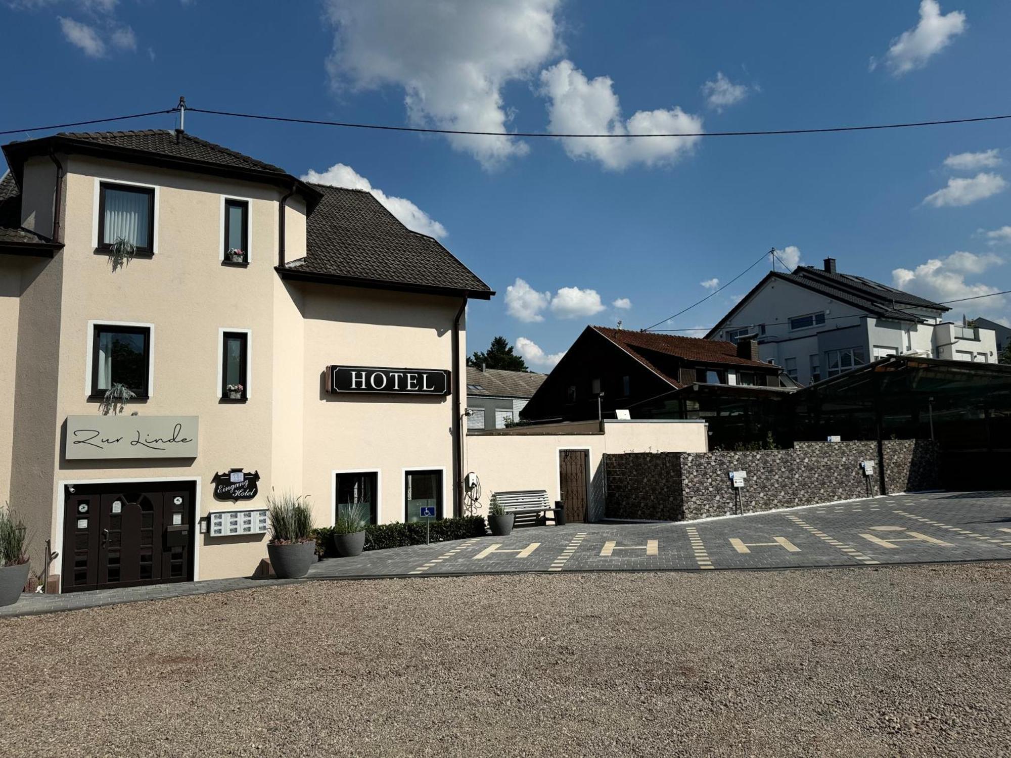 Hotel Zur Linde Saarlouis Exteriér fotografie